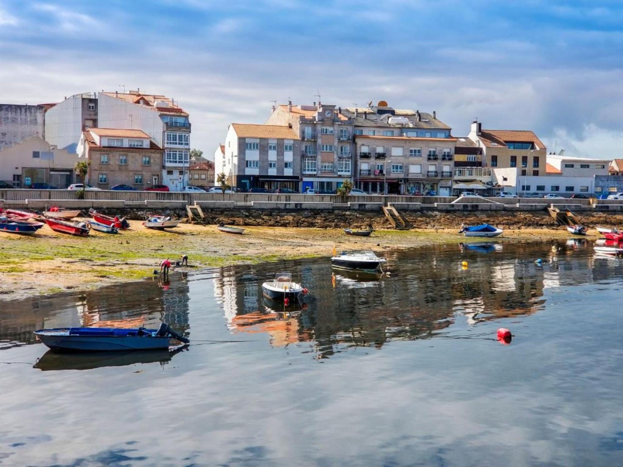 Apartamentos Illa De Arousa Centro 3000 Экстерьер фото